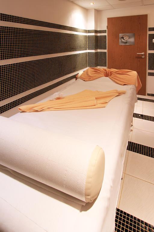 Bona Vita Hotel Goudstrand Buitenkant foto