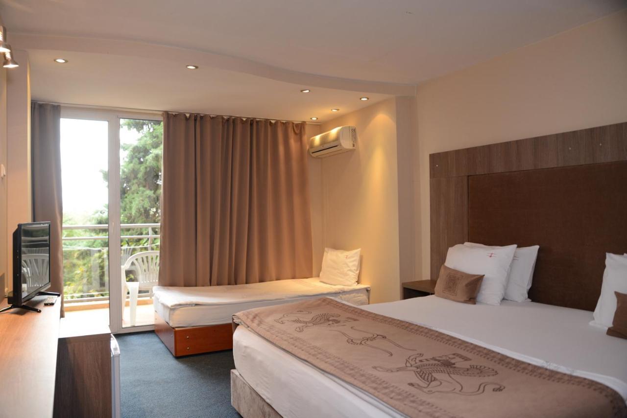 Bona Vita Hotel Goudstrand Buitenkant foto