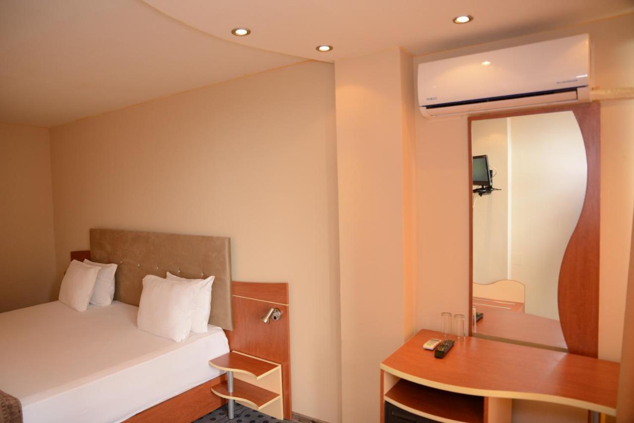 Bona Vita Hotel Goudstrand Buitenkant foto