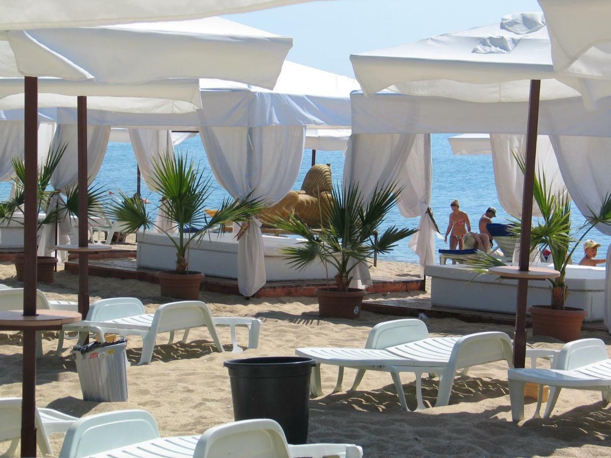 Bona Vita Hotel Goudstrand Buitenkant foto